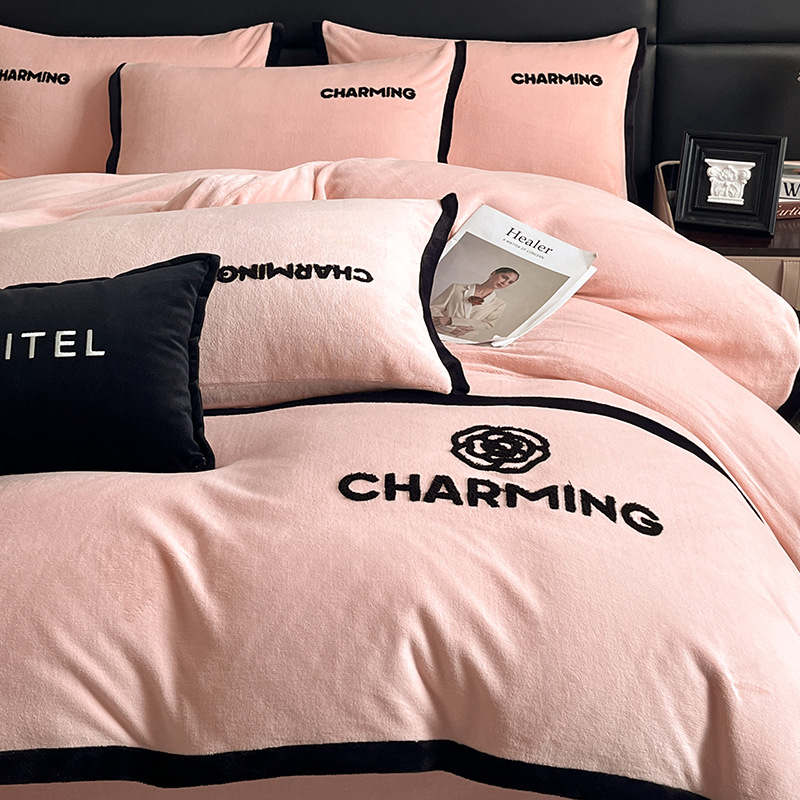 Invierno de lana de coral sábanas de lana de leche gruesa de cuatro piezas cubierta de edredón de doble cara franela cama de lana