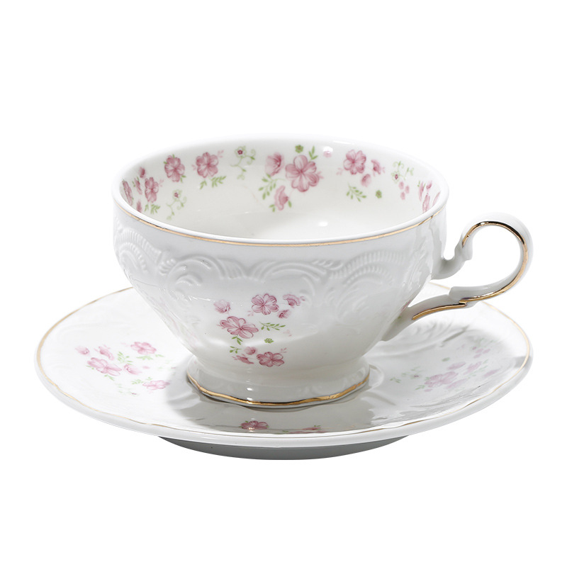Tazas y platillos de café con flores de cerezo en relieve retro francés, exquisito lujo ligero, tazas de cerámica de flores de Phnom Penh, tazas de té de la tarde transfronterizas