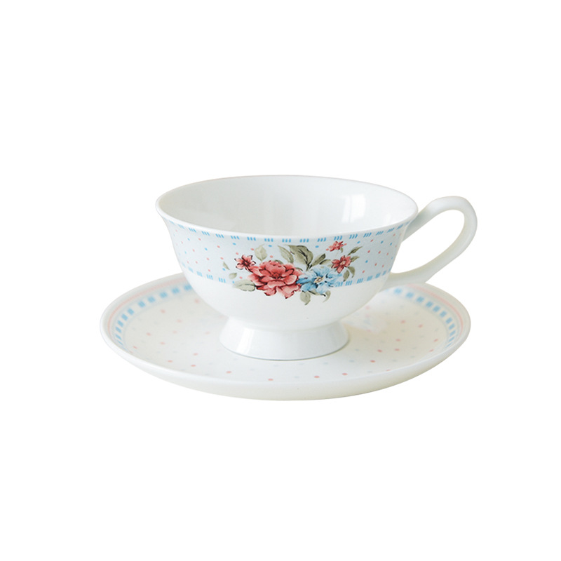 Set de té de la tarde tetera cerámica inglesa estilo europeo hogar hueso de flores vasos de porcelana platos frutas té de camellia hogar
