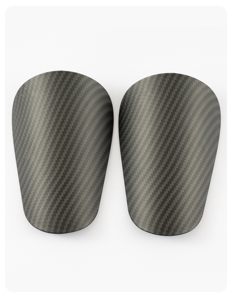 PBT adulto fútbol entrenamiento pierna guardia de los niños imitación fibra carbono Mini Shin guardia enchufe fino equipo grueso