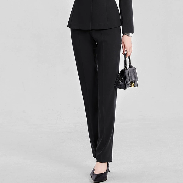 352 black pants
