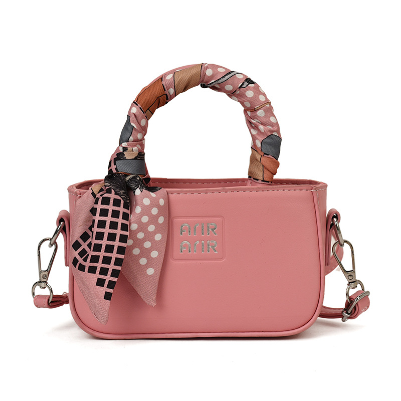 2025 bolsas de hombro populares coreanas para niñas, bufandas de seda extranjeras, bolsas de mano para bebés, mini bolsas de accesorios para niños lindos