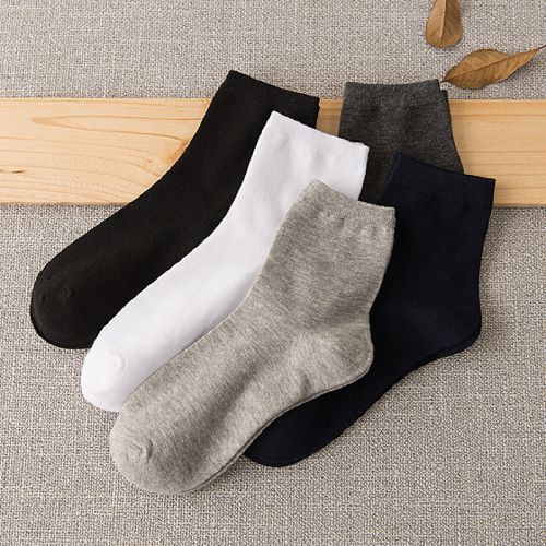 Socks men's autumn and winter mid-calf socks men's casual stockings solid color sports versatile sweat-absorbent and deodorant business men's socks
