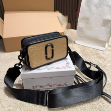 羳Ů2024¿WCμбQbagsײɫŮ