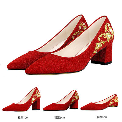 紅星亮片布刺繡婚鞋女尖頭粗跟高跟新娘鞋影樓拍照攝影紅色秀禾鞋