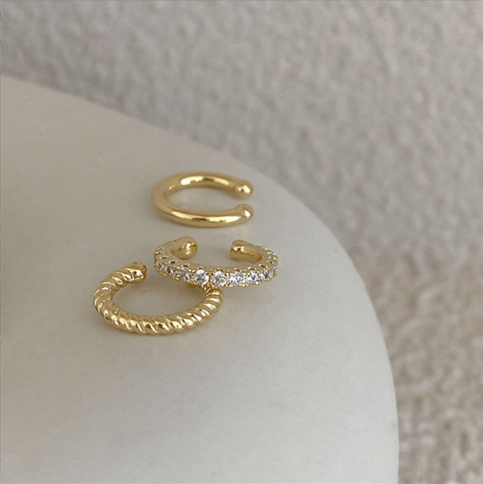 Korean Style Retro Gold Full Diamond Ear Bone Clip, Simple, Exquisite and High-End Ear Clip, Personalized Cold Style Three-Piece Set of Earrings