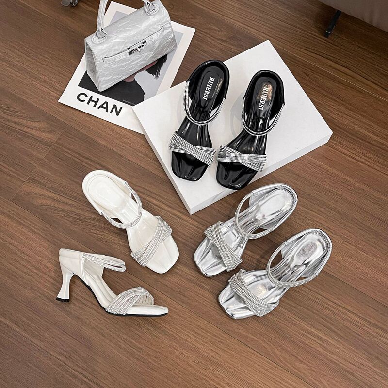 Grape Mom Rhinestone One-Line Stiletto Sandals for Women to Wear Outside 2025 Summer New Fashion Open-Toe Square-Toe Sandals