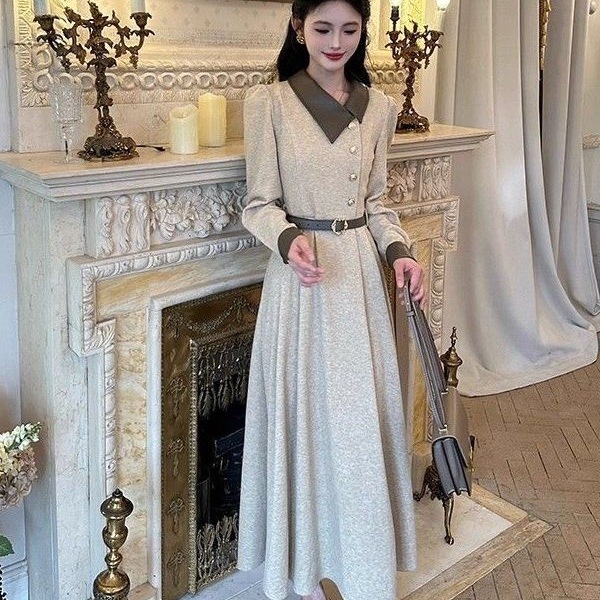 金缕檀心 法式气质纽扣拼接燕麦色长袖连衣裙女2025秋季新款长裙|undefined