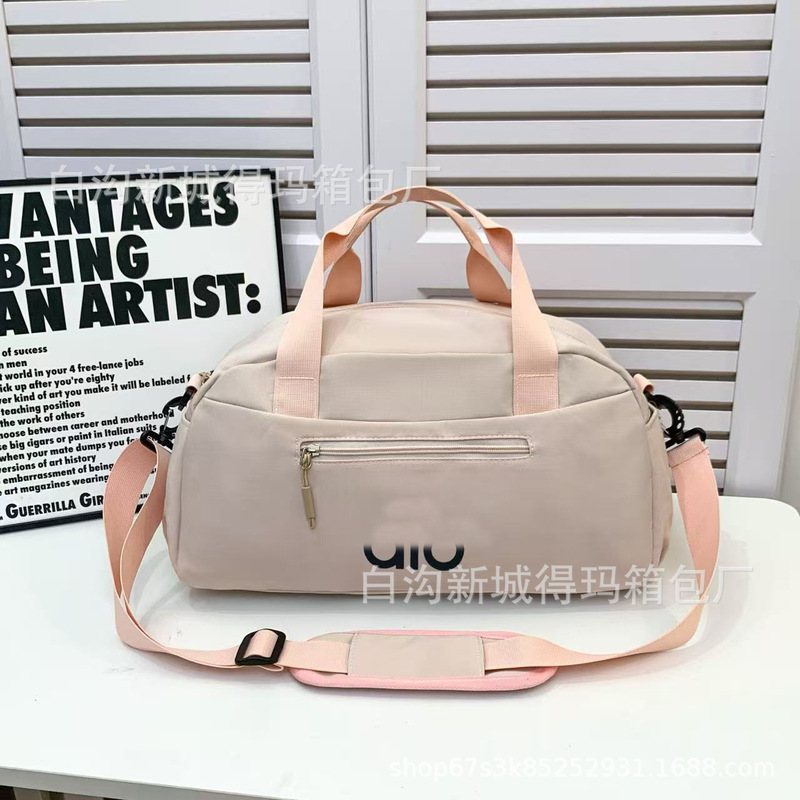 Large-Capacity Portable Luggage Bag, Portable Short-Distance Travel Bag, Multi-Functional Sports and Fitness Bag, Dry and Wet Separation Bag Large-Capacity Portable Luggage Bag, Portable Short-Distance Travel Bag, Multi-Functional Sports and Fitness Bag, Dry and Wet Separation Bag