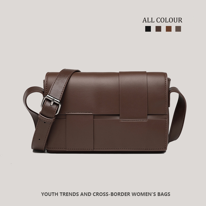 2025 Spring/Summer New Fashion Unisex Small Square Bag Casual Versatile Niche Simple Woven Bag with Woven Design