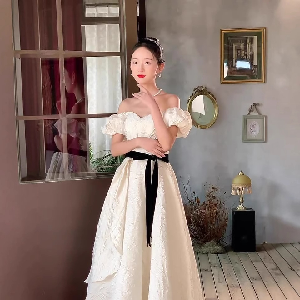 White Evening Dress Dress Women's Light Luxury Niche High-end French Satin High-end Sense Princess Wedding Dress