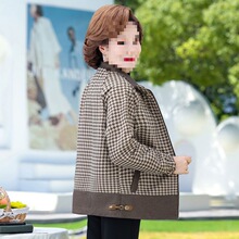 新款妈妈秋装毛呢外套中老年女春秋格子外套洋气上衣大码时尚