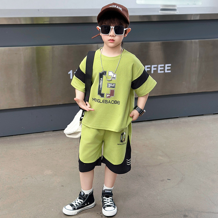 8084 traje de manga corta transpirable para niños verano 2025 nuevo traje de dos piezas casual de verano para niños guapos para bebés