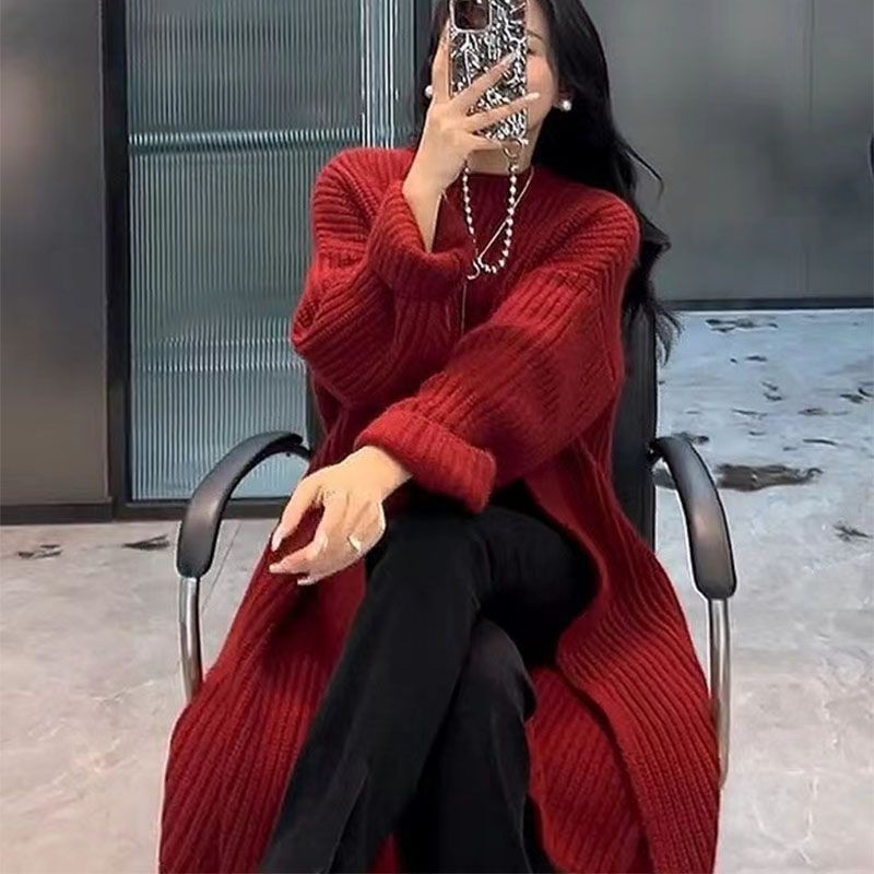 Autumn knitted dress with a round collar