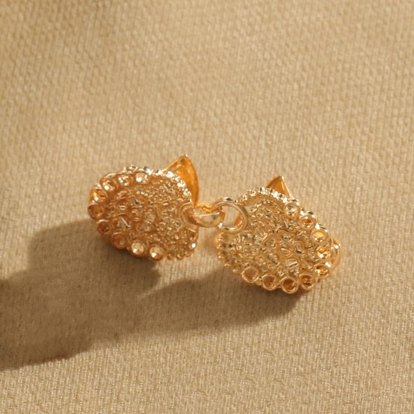 하트 모양의 꽃 걸쇠