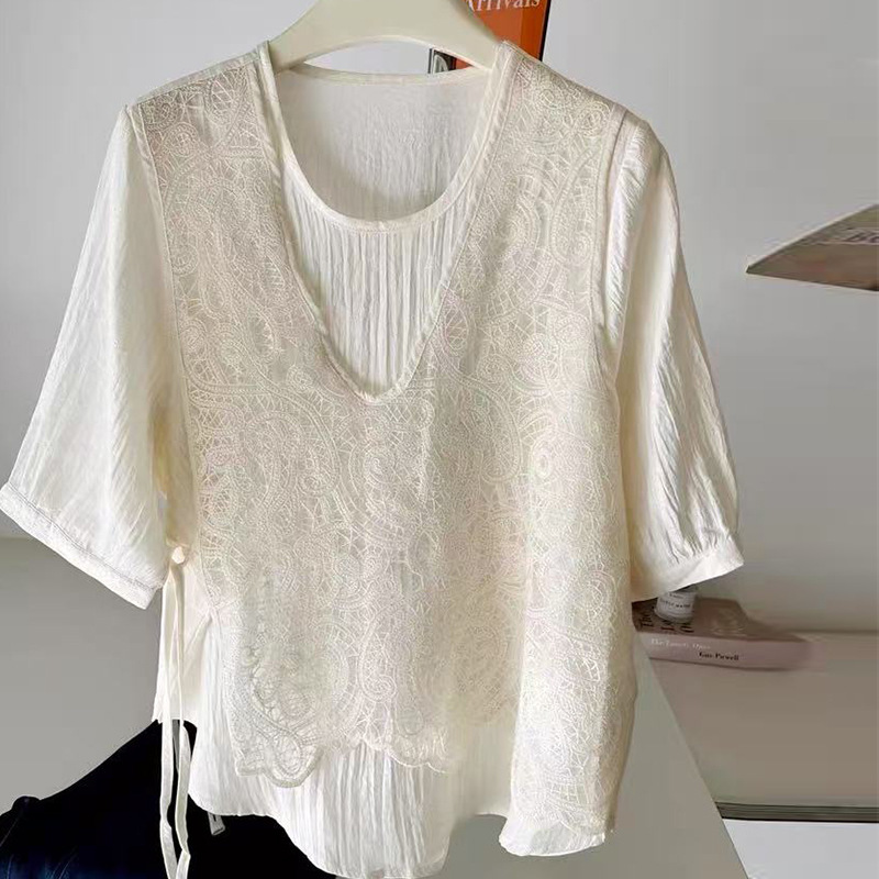 Brother's Mall Same Style Women's 2025 Summer Lace Fake Two-Piece Short-Sleeve Shirt, Fashionable Loose Slimming Short-Sleeve Brother's Mall Same Style Women's 2025 Summer Lace Fake Two-Piece Short-Sleeve Shirt, Fashionable Loose Slimming Short-Sleeve