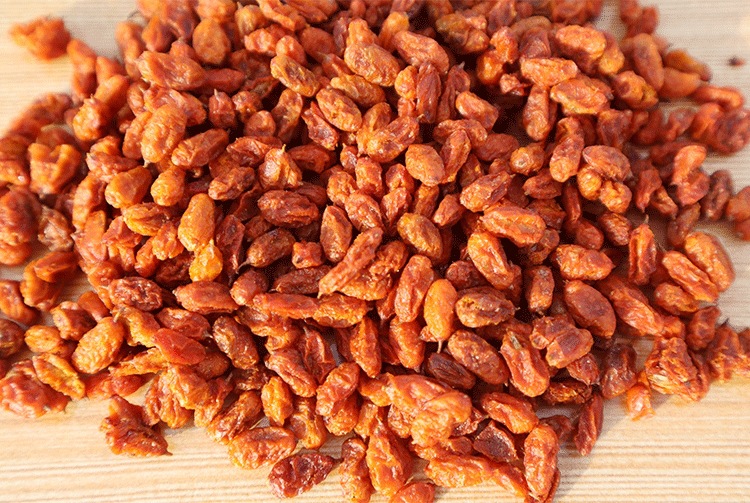 Sea Buckthorn Fruit Sha Ji 500g Wild Xinjiang Dried Berries for Tea Jam and Powder Making key features