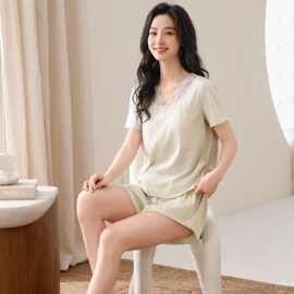 2026夏季新款莱赛尔凉感雪花棉带胸垫套头短袖短裤睡衣女