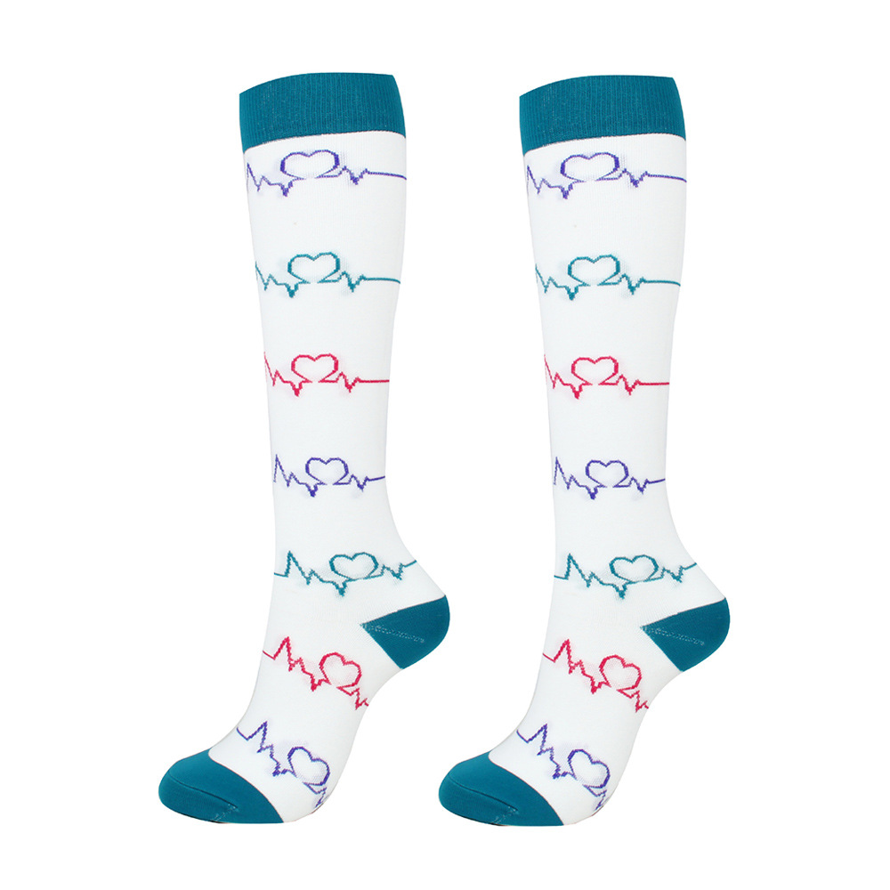 흰색 배경 심전도