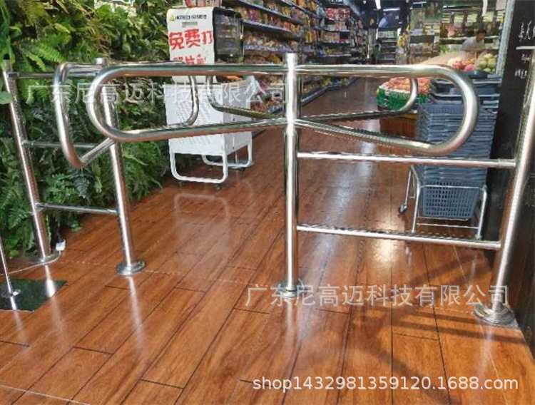 手动十字旋转门商场超市入口机械式简约半高单向门出口禁行器厂家