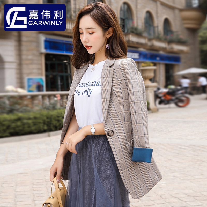 lattice Blazer 2021 Spring and autumn season new pattern Korean Edition Self cultivation Little have cash less than that is registered in the accounts man 's suit jacket