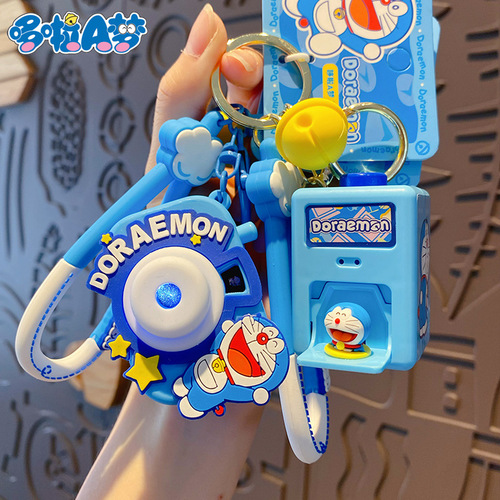 Genuine Doraemon projection camera keychain childhood memories jingle cat key chain ring car key pendant