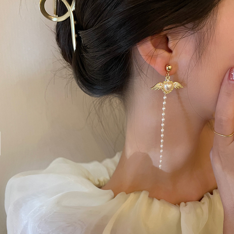 Fashion Pearl Heart Wings Long Tassel Earrings European And American Earrings Women Wholesale display picture 6