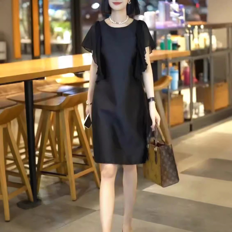 24615 Da Ai Mei Yi Yuan 2026 Summer New High-End Exquisite Ruffled Mid-Length Dress for Women That Makes Them Look Slimmer