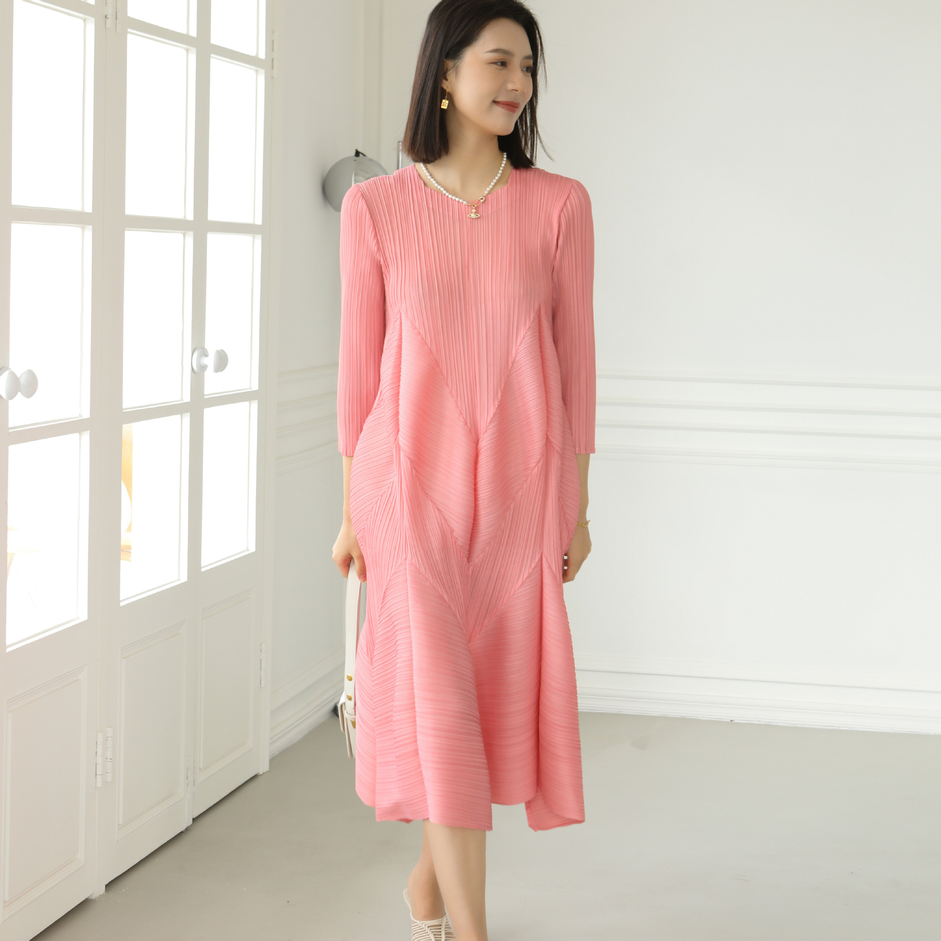 New Autumn and Spring 7-quarter sleeve niche design feel casual loose slim and elegant temperament pleated flower bud dress