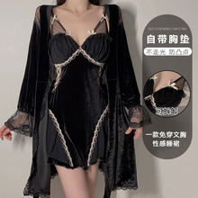DZ瑰若秋冬丝绒内衣简约深V加胸垫大码诱惑吊带睡裙外袍套装4218