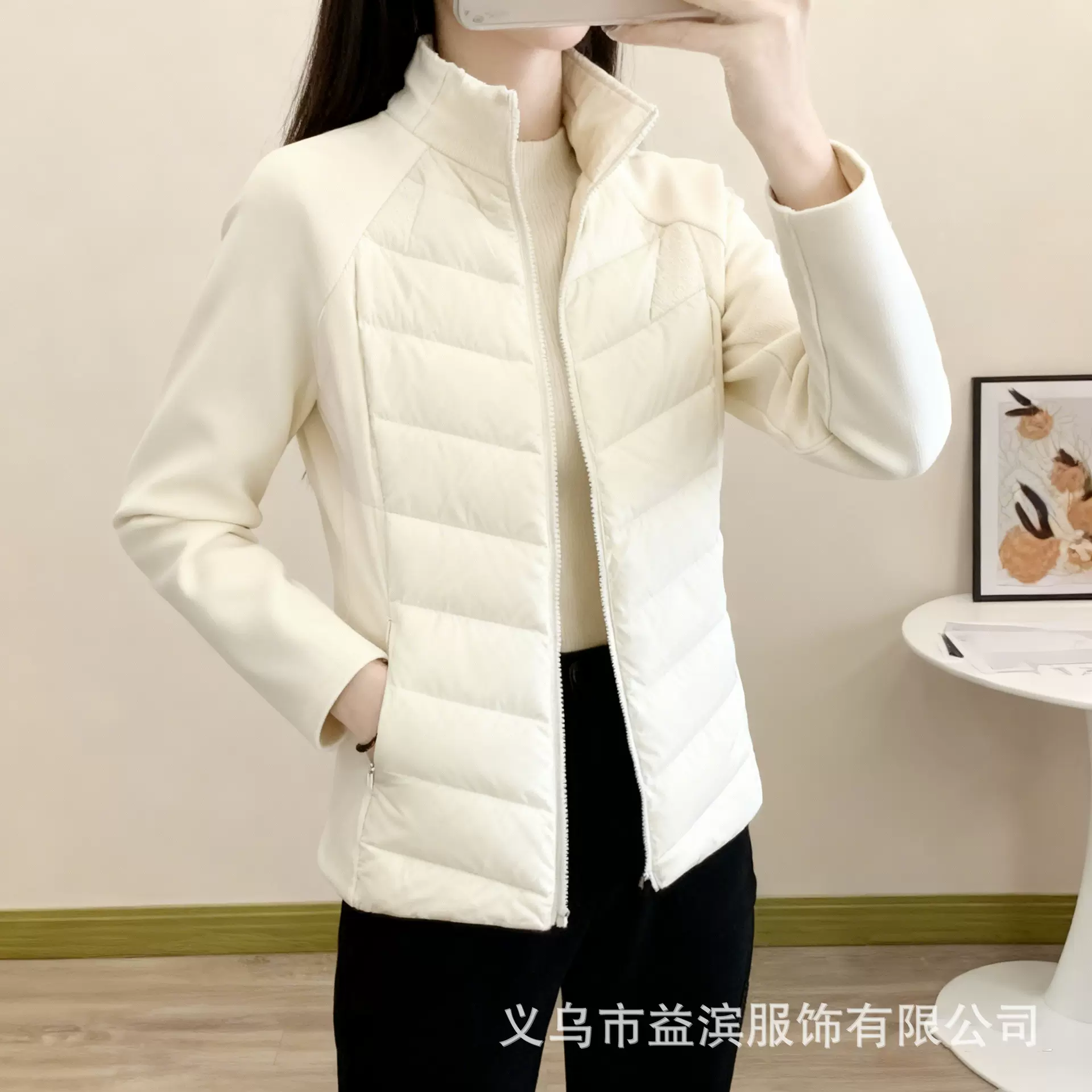 2025秋冬季拼接内胆短款运动跑步外套立领轻薄舒适加大码棉服女