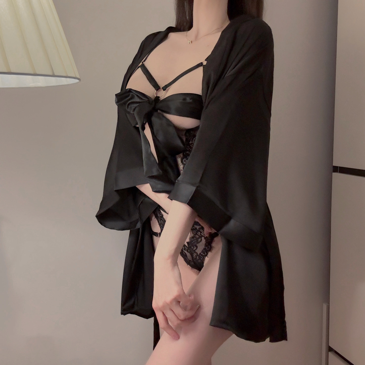 블랙 점프 수트