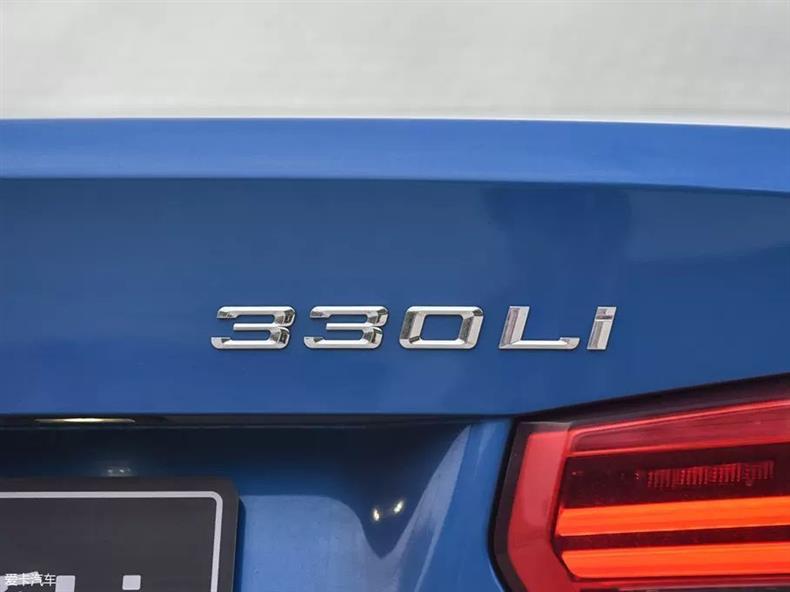 Suitable for BMW 318i, 320i, 325i, 328i, 330i, 335i, 340i car emblems, letter emblems, rear emblems, tail emblems, and number emblems