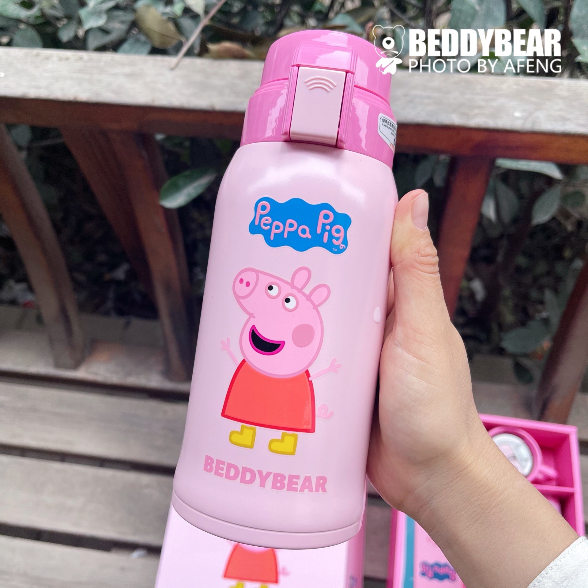 Cups Jointly Play Paige relief 3d Retro Stainless steel children vacuum cup pupil straw Water cup