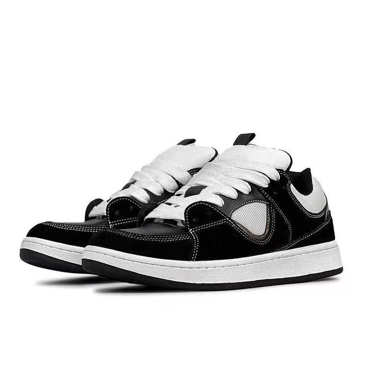 Zapatos para mujeres de alto valor Mario zapatos de pan zapatos de nicho blanco azul rojo skate zapatos casuales zapatos blancos pequeños