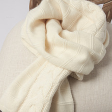 秋冬新品针织山羊绒交叉围巾大克重保暖舒适厚款纯色气质女士围脖