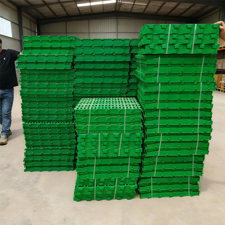 Fábrica de fuente de lecho de ovejas de plástico resistente a la corrosión para equipos de granja de ovejas de industria pesada Su Mu