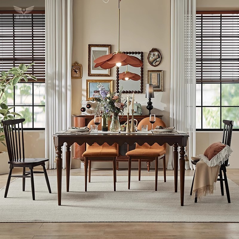 Nuevo estilo retrógrado francés y americano de lujo ligero mesa de comedor doble uso mesa de comedor de madera sólida mesa de comedor silla