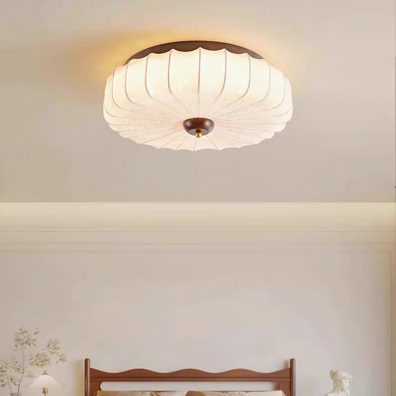 Dormitorio de madera maciza retro, balcón de tela, salón de té francés, sala de estudio zen, lámpara de techo de estilo japonés, lámpara antigua