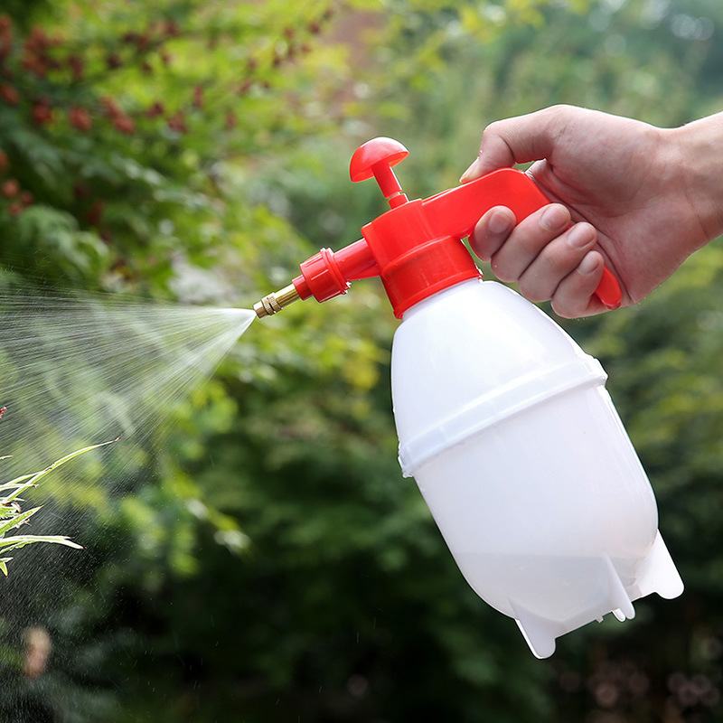 Olla de riego de jardín neumática, botella pequeña, niebla fina, rociador de agua de riego 2L, rociador de agua de desinfección de jardinería doméstica, rociador de agua
