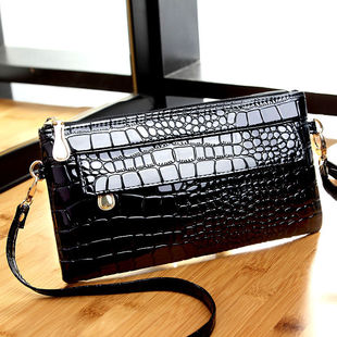 ����Ů2024�¿�μ���n��r���X��б����ٴ����ð��֙C��E18