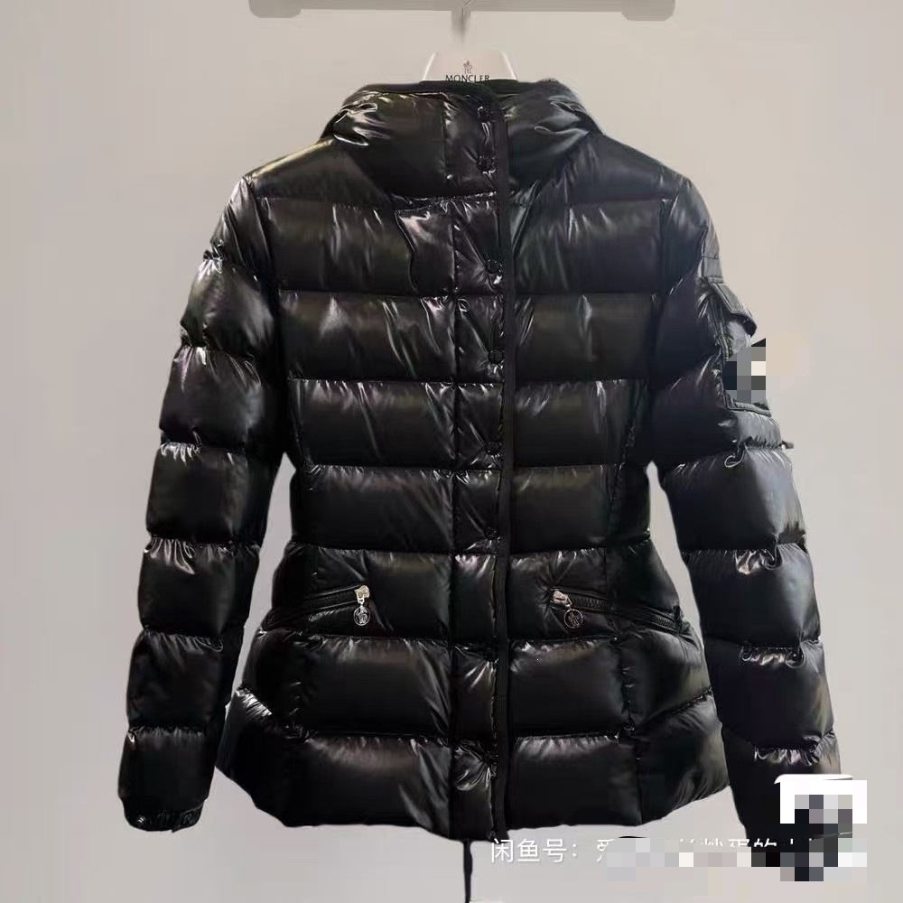 25季新款蒙家小蛮腰白鸭绒连帽羽绒服女排骨修身轻薄款冬季外套