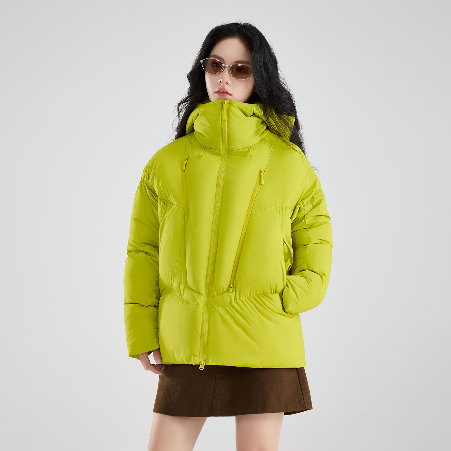 Trendy cotton-padded jacket, same style as popular brands, featuring aviation technology for enhanced warmth, unisex design, hooded, and thickened for extra insulation. Live broadcast 2
