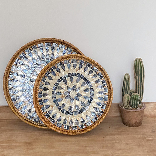 Handmade rattan shells, various colorful mother-of-pearl storage round round home and restaurant light luxury picnic baskets and high-end trays