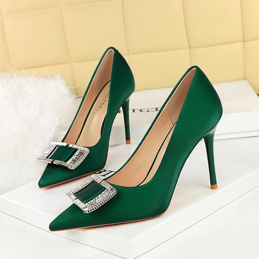 Elegante Stiletto Pumps Mit Strass Für Damen Und Absatzschuhe_voghion.com