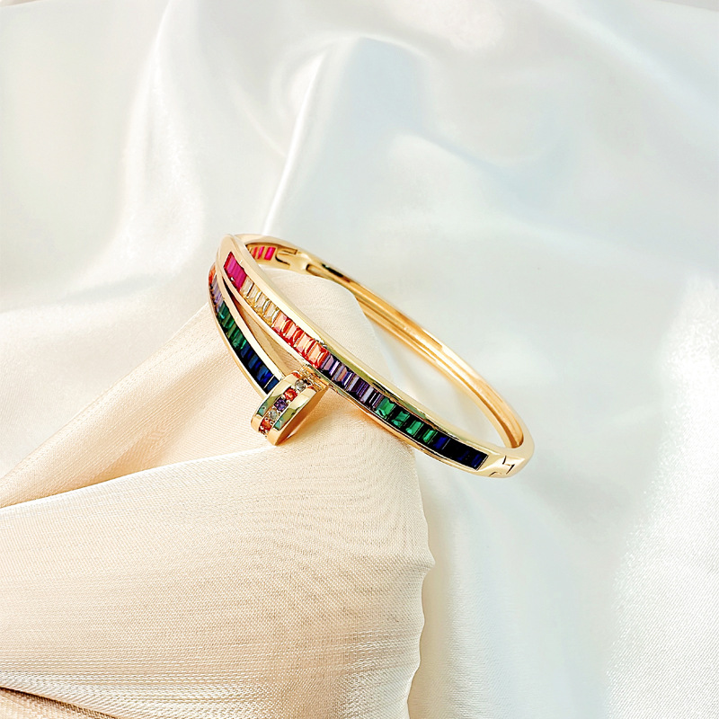 Zircon Inlay Material Fashion Solid Color Copper Zircon Bangle In Bulk