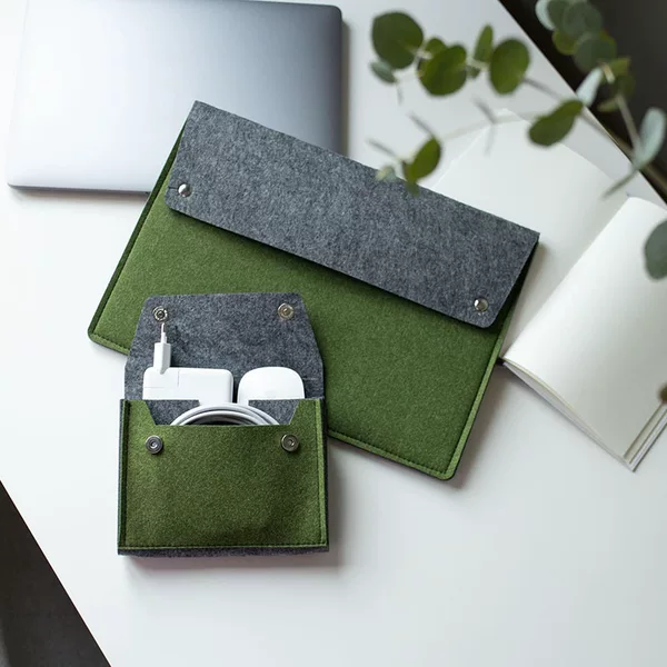 Minimalist Color-Blocked Felt Laptop Bag, Portable Inner Sleeve, Lightweight Protective Cover for Commuting, Mouse Bag Wholesale