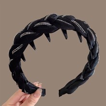 �n���^߼���ˮ��p�@��ˇ�l��Ů�ﶬ�^�����B픺�ɫ�l�����l��