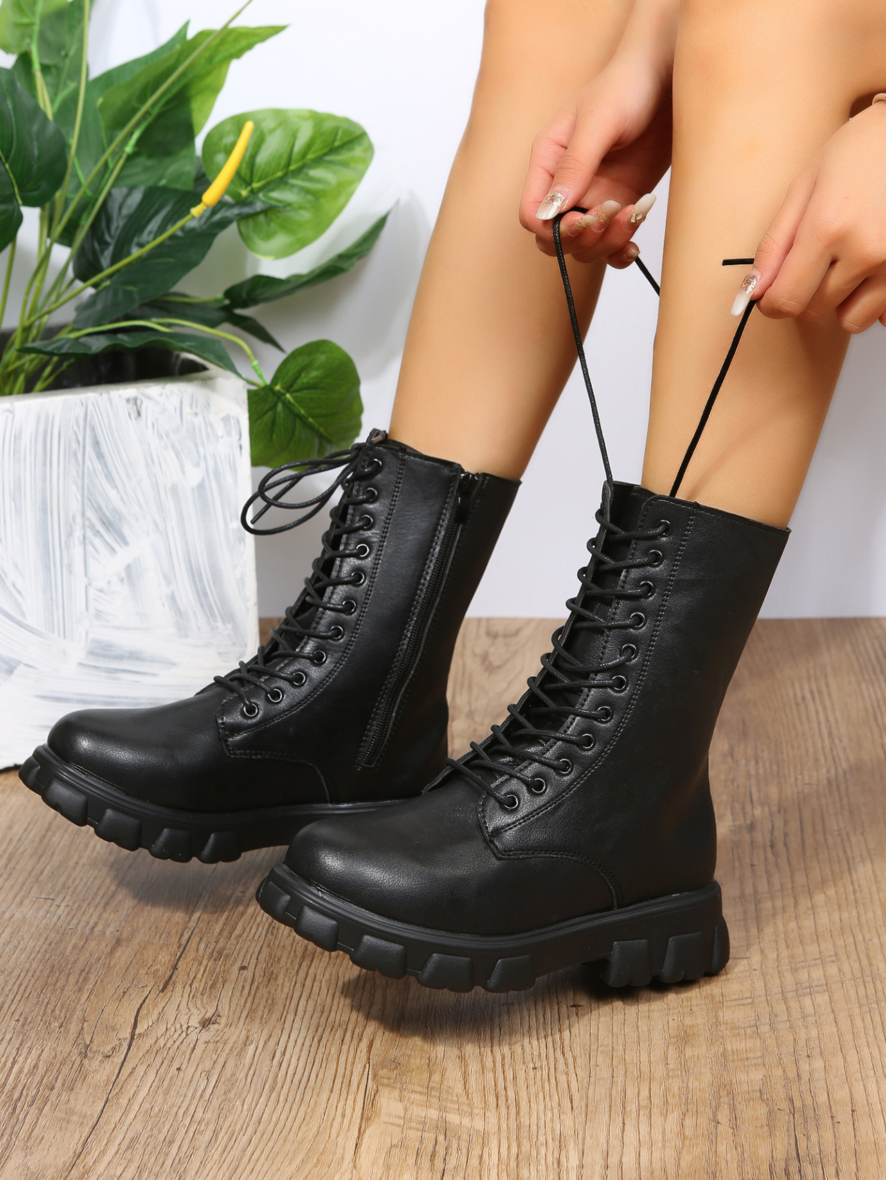 Large size spring and autumn new boots women round thick sole fashion boots British wind motorcycle boots women_voghion.com