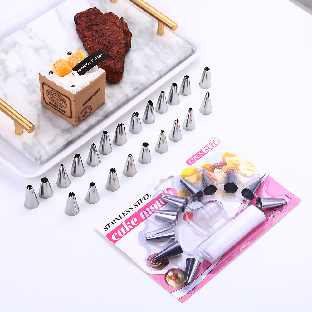 Wholesale DIY stainless steel cream piping tips, cake and biscuit baking tools, cream piping cake tools